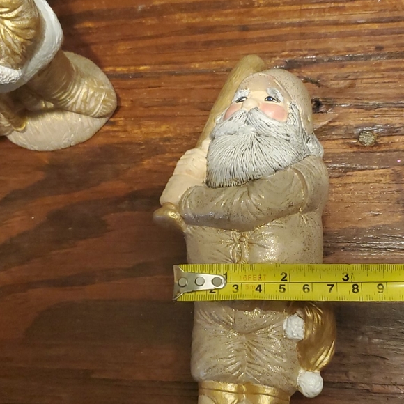 Santas - Picture 6 of 6